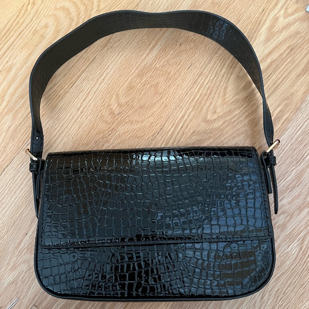 Black Shoulder Bag